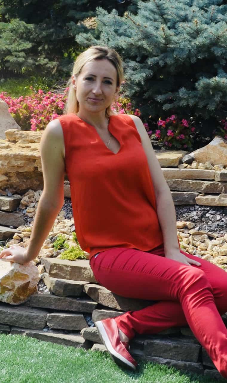 Svetlana M, 37