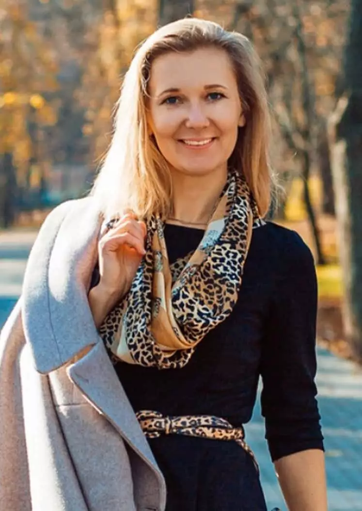 Polina, 39