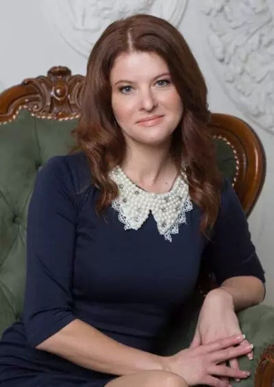 Alena, 42: Partnervermittlung Agentur Russland ukrainische Frauen