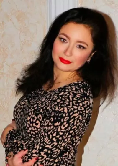 Olga B, 37: Partnervermittlung und Heiratsvermittlung ist die beste in Russland und in der Ukraine. 