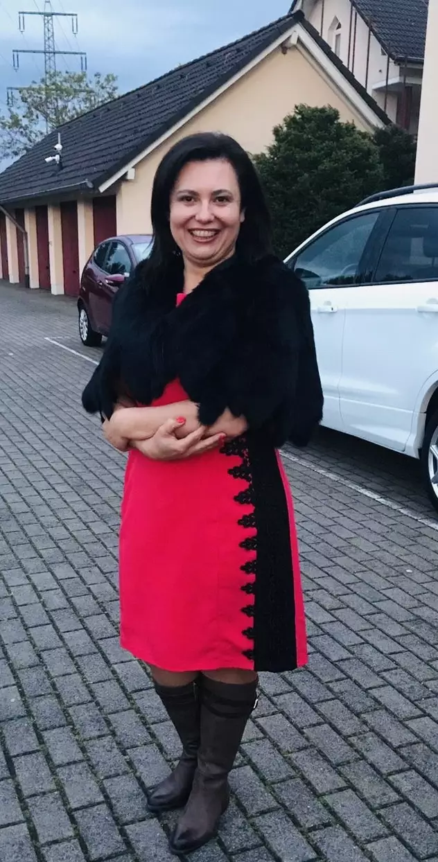 Tatjana, 53