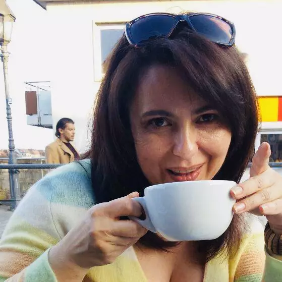 Tatjana, 53