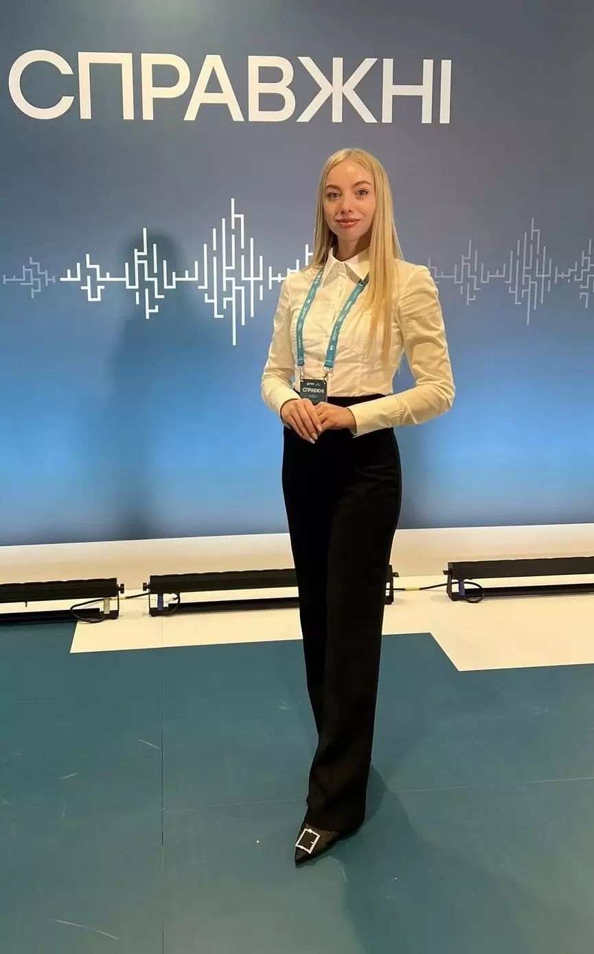 Irina, 30