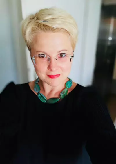 Lena, 50: Hübsche russische und ehrliche Frau in Deutschland sucht einen Mann