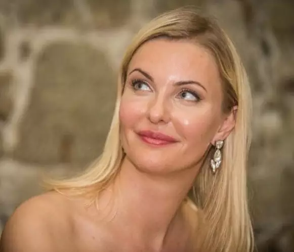 Olga M, 40