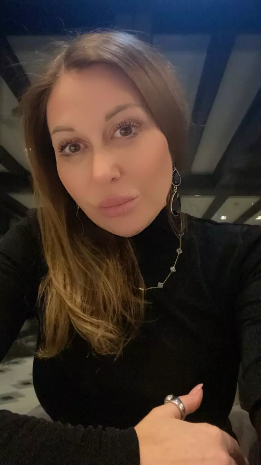 Viktoria, 50