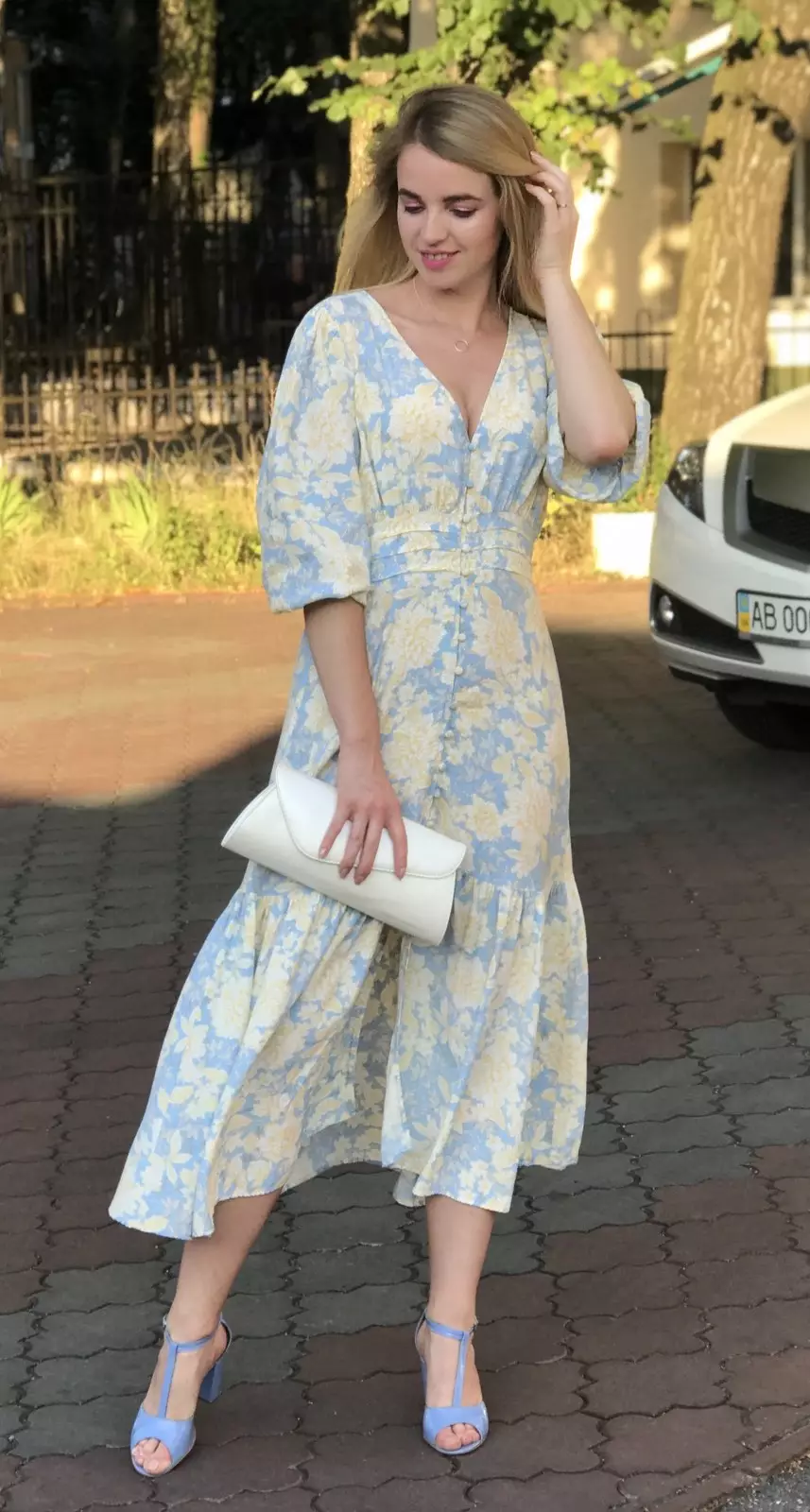 Svetlana, 27