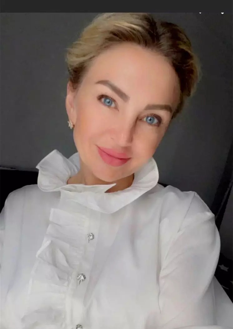 Victoria, 43