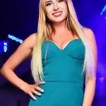 Sie sucht Ihn: Viktoria, 24 sucht einen Mann fürs Leben