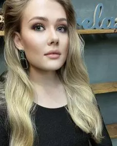 Ekaterina, 22 - - Sie sucht Ihn in Deutschland