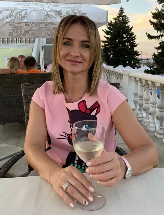 ILona, 51