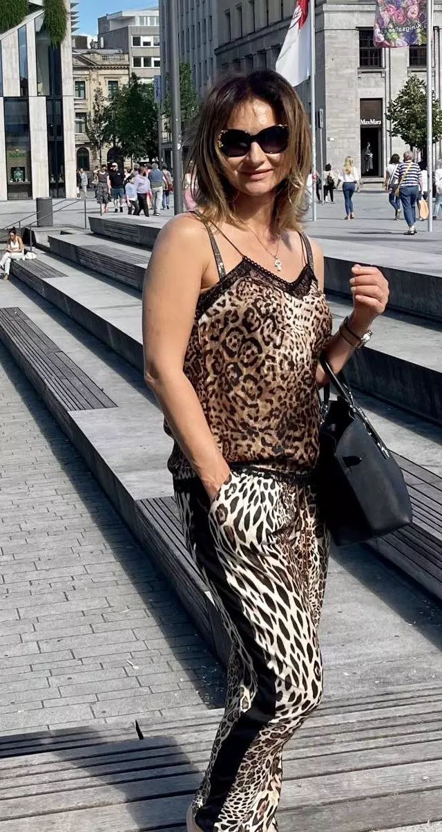 ILona, 51