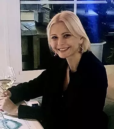 Olga, 46