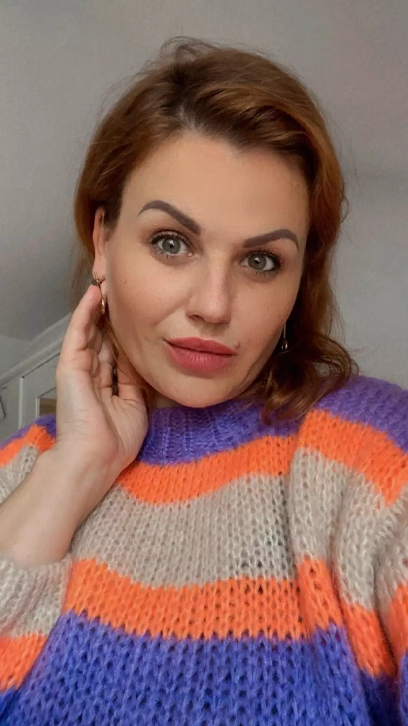 Olga Sh, 41
