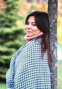Valentina, 45 Er sucht sie in Deutschland