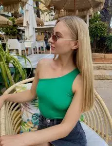 Vika, 22 ukrainische Frauen Katalog