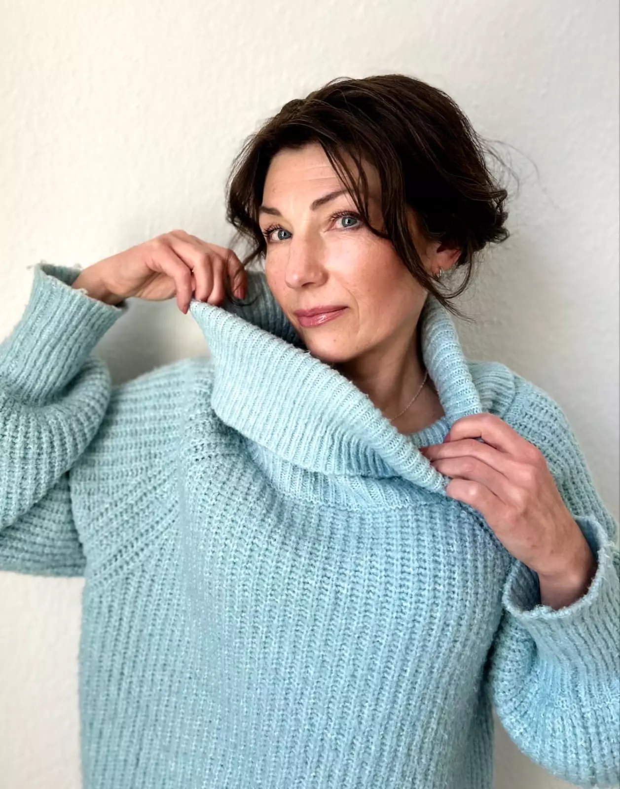 Miroslava, 48