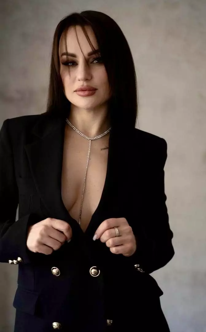 Kristina, 30