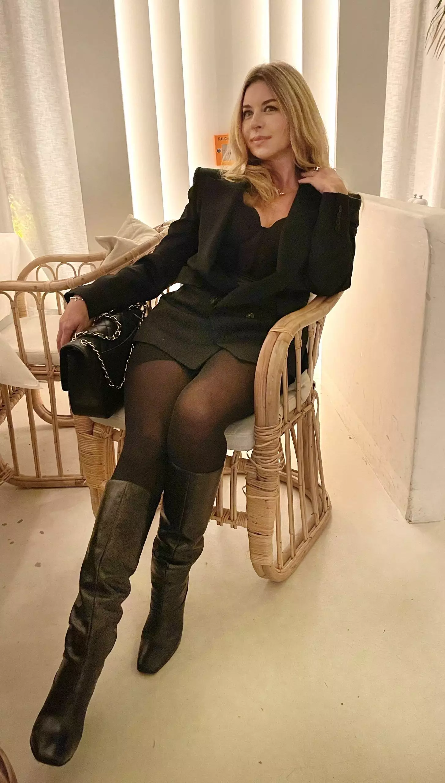 Natalia, 50