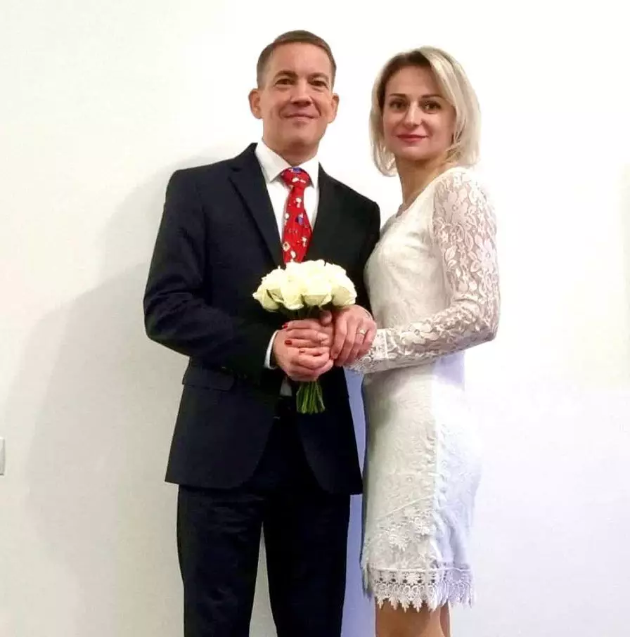 Wir haben dank dieser Partnervermittlung unsere liebe gefunden.  Sehr lobenswert ist die Tatsache, dass bei gegenseitigem Interesse sofort die Mobilfunknummern ausgetauscht werden und man somit sofort direkt Kontakt aufnehmen kann. Wir haben im November 2023 geheiratet. Wir können diese Partnervermittlung sehr empfehlen.