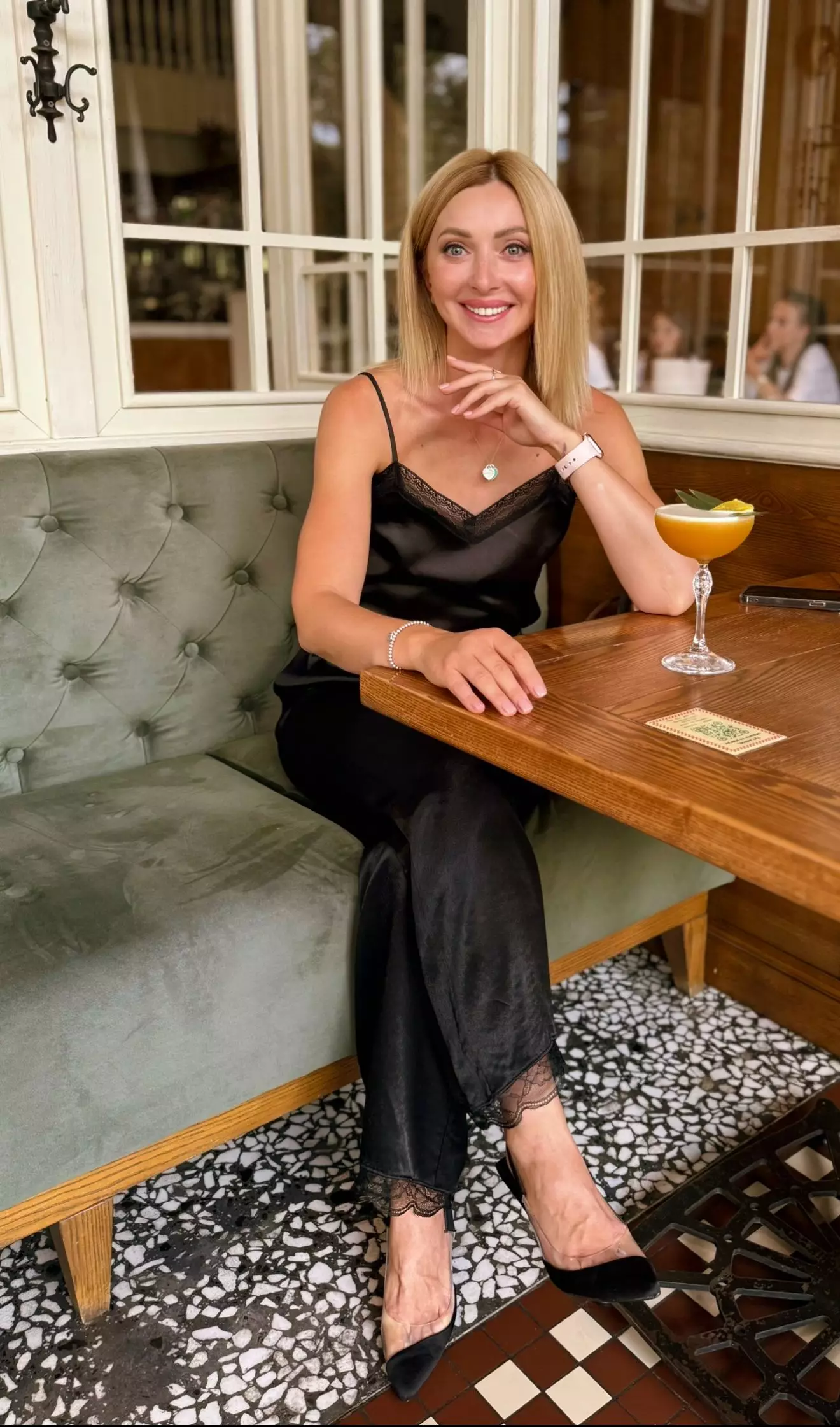 Irina, 40