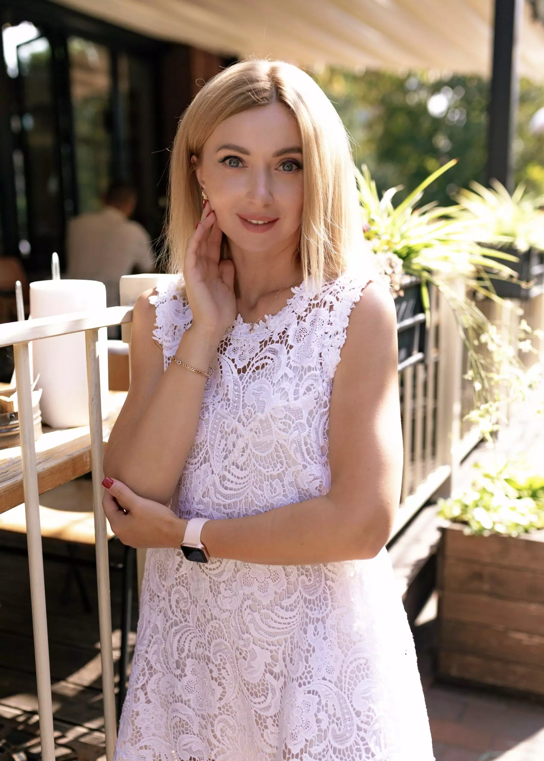 Irina, 40