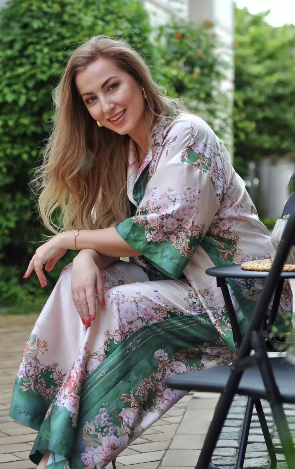 Viktoria, 42