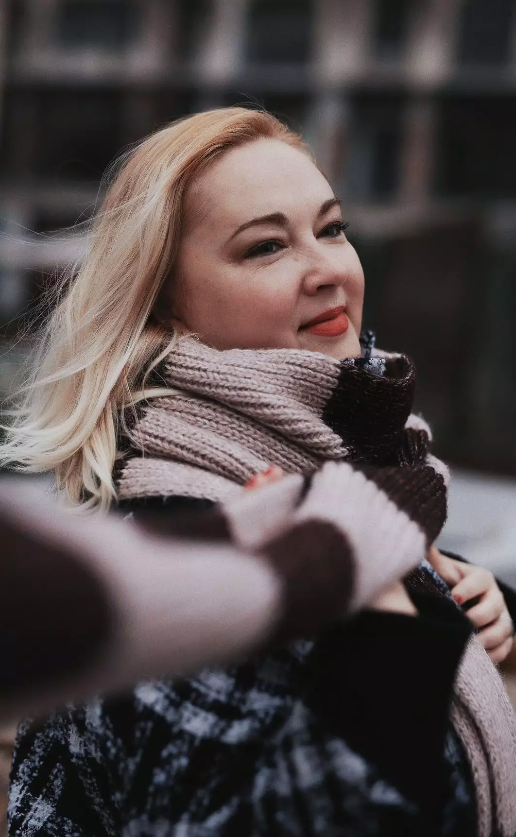 Zhanna, 50