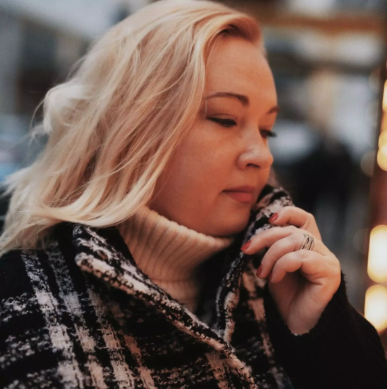Zhanna, 50
