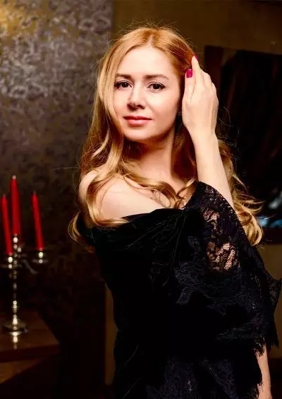 Irina, 44 Katalog ukrainische Frauen