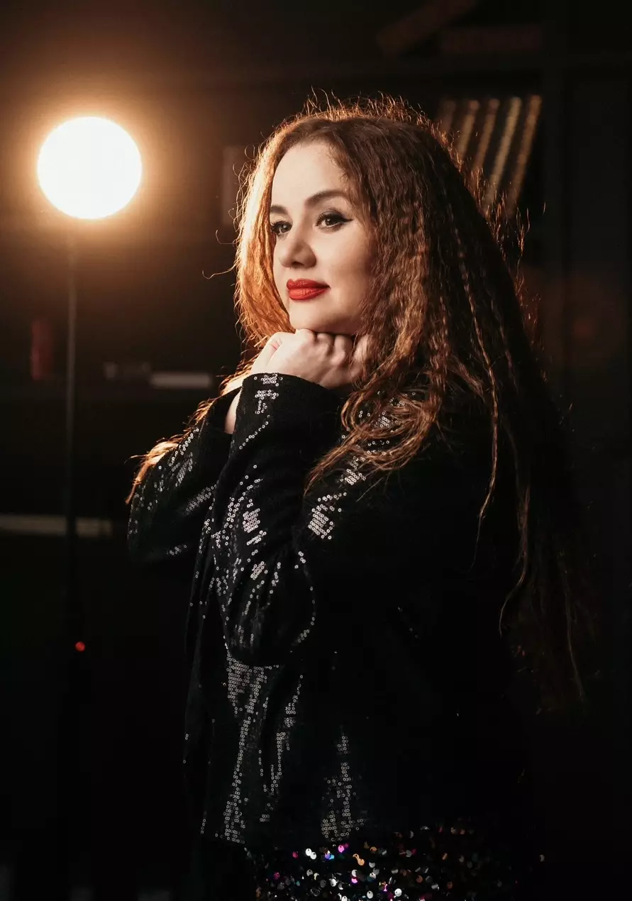 Svitlana, 44