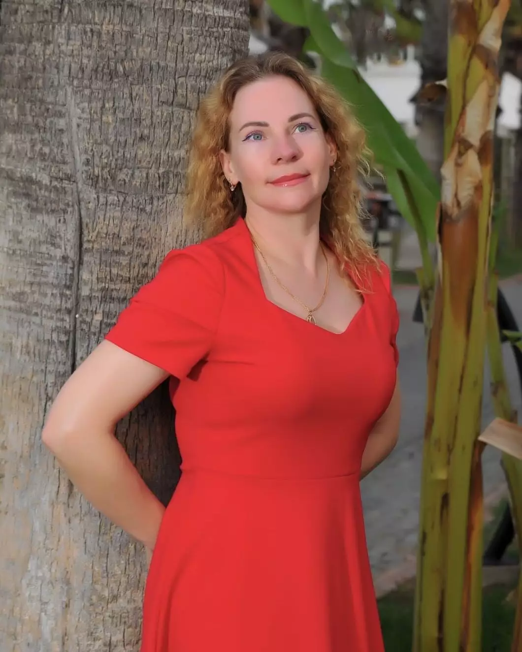 Anna, 45