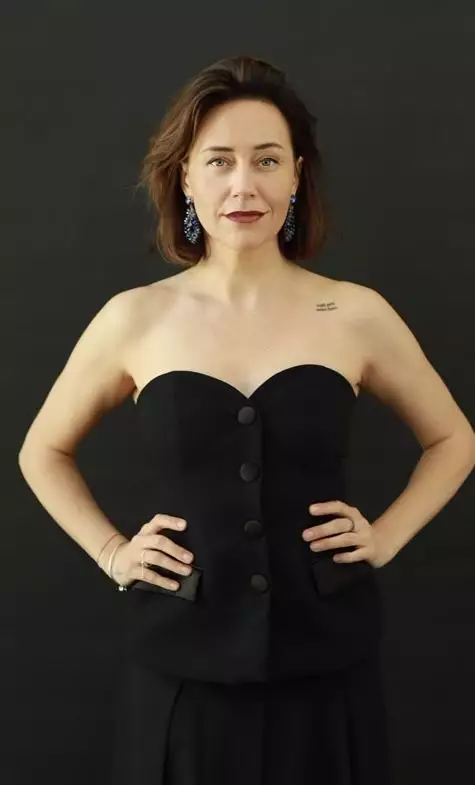 Jane, 41