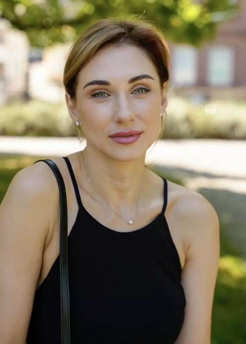 Marina, 39