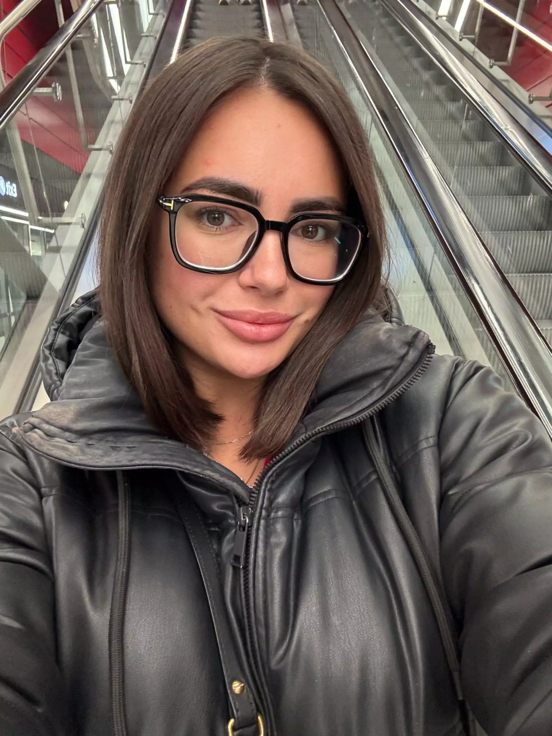 Yuliia, 30