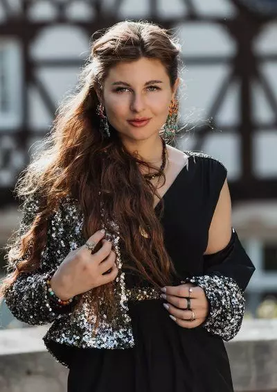Alena, 30 sie sucht ihn Österreich