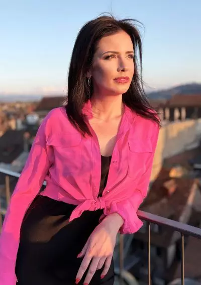 Uliana, 41 ukrainische Frauen Katalog