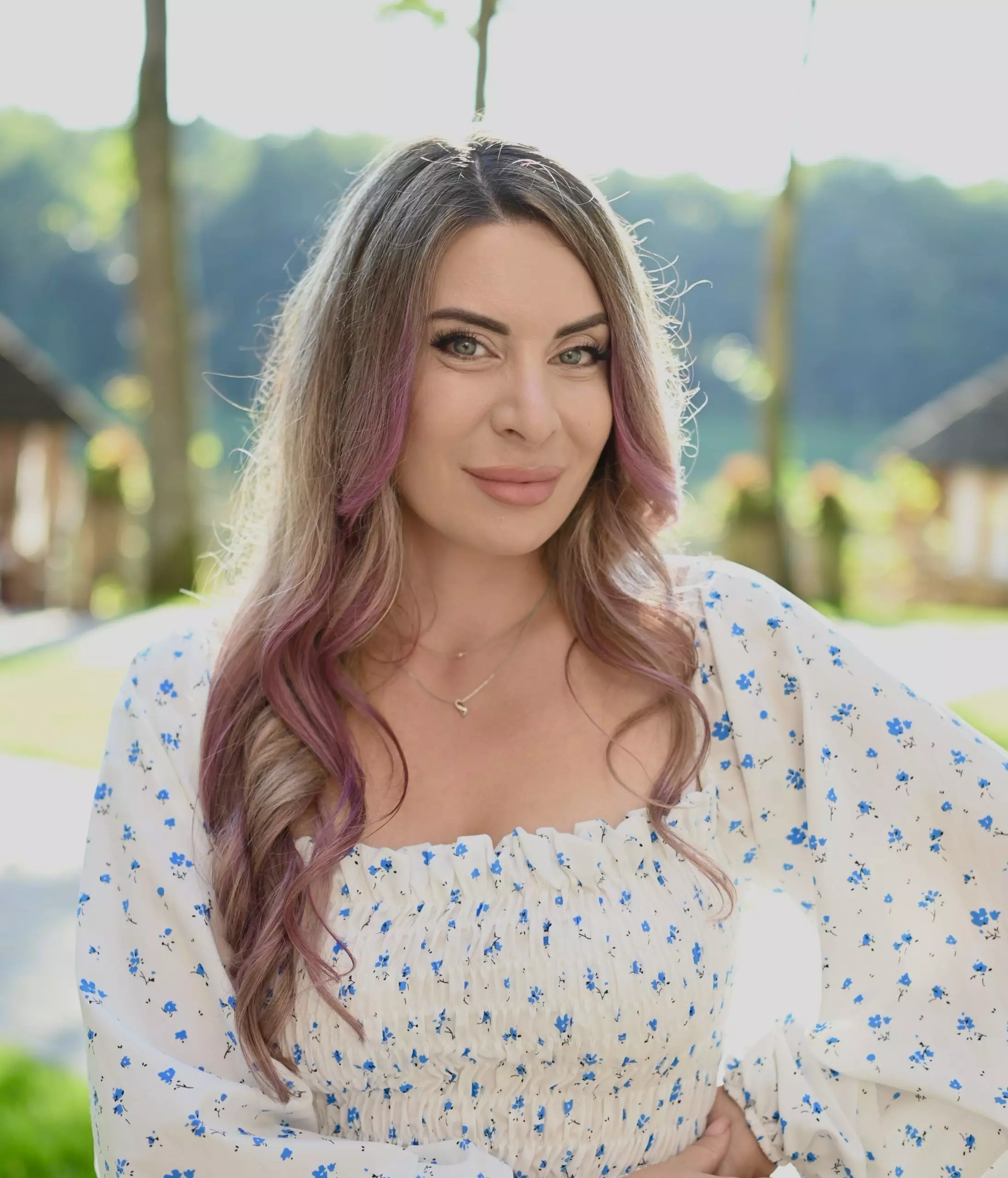 Yuliia, 32
