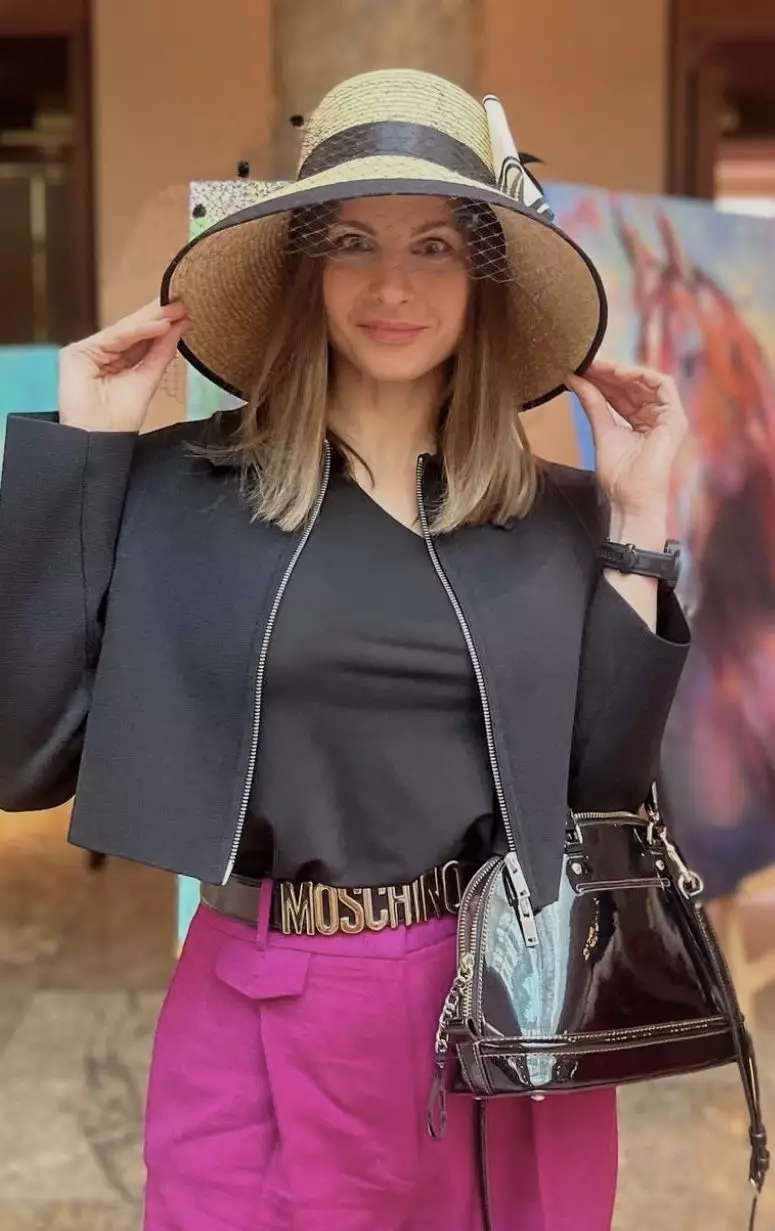 Taisiya, 42