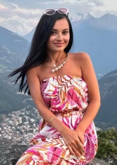 Iryna, 40 ukrainische Frauen ab 40 suchen einen Mann