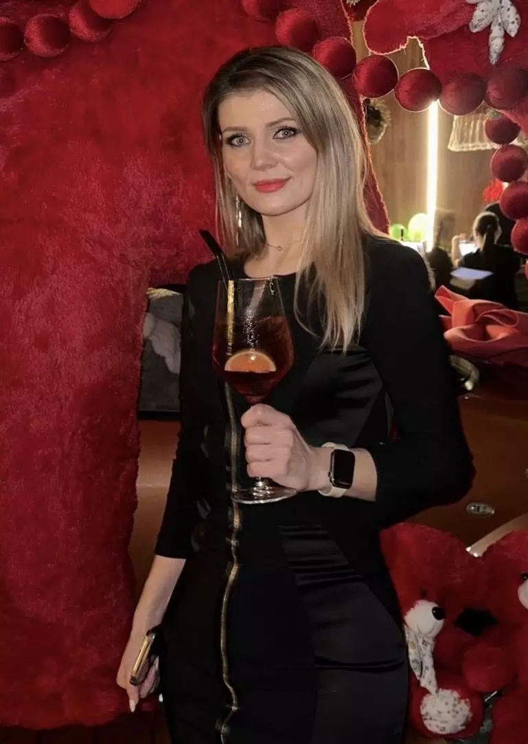 Lilia, 47