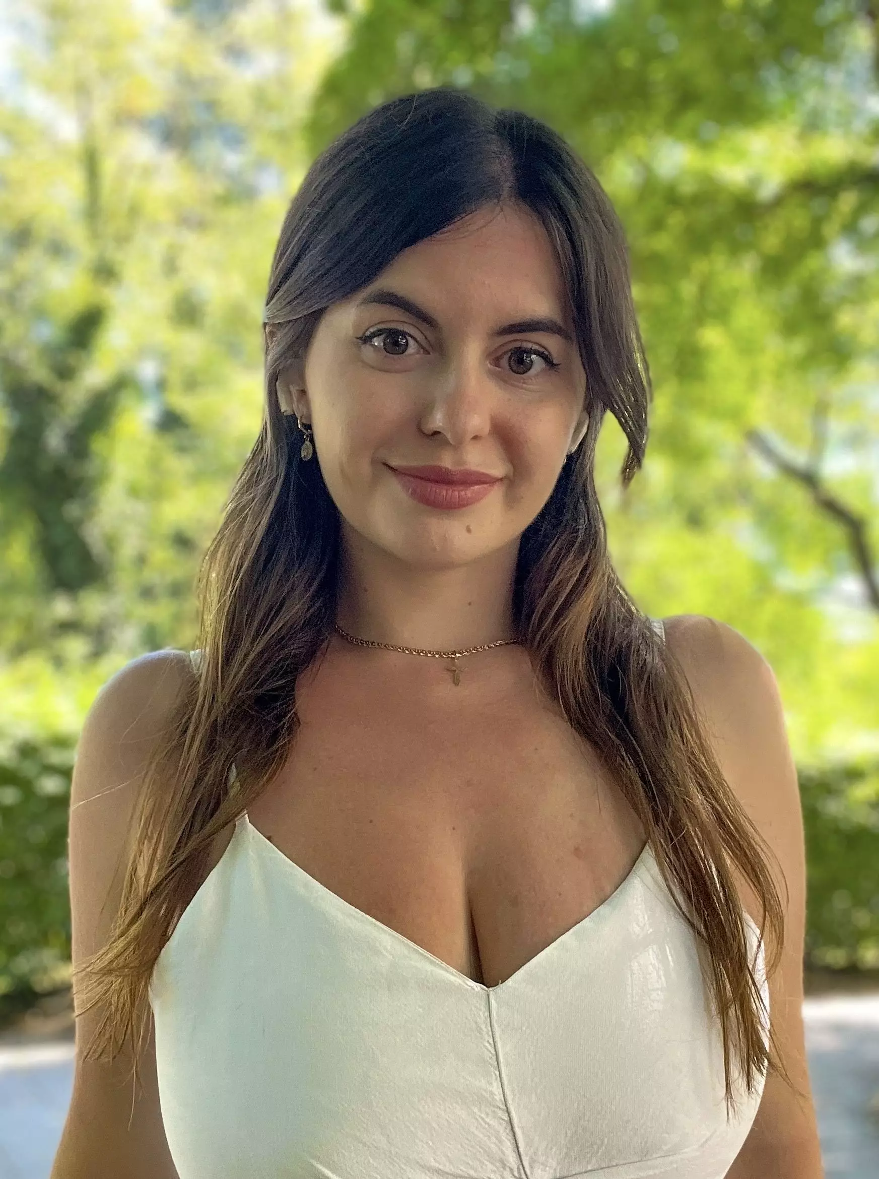 Nadiia, 27