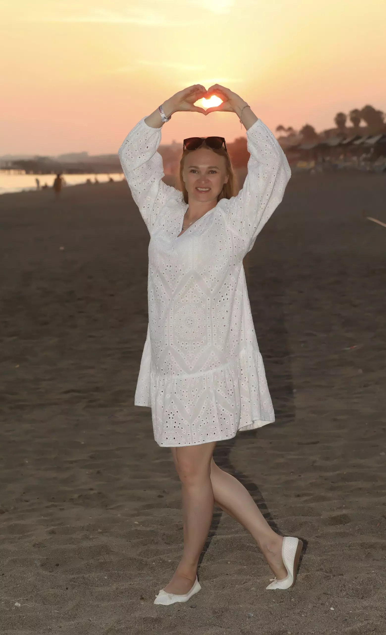 Viktoria, 47