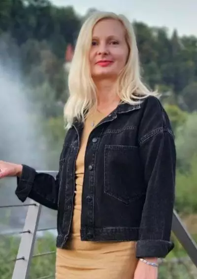 Yuliya, 47 Ukrainische frauen Katalog 45+