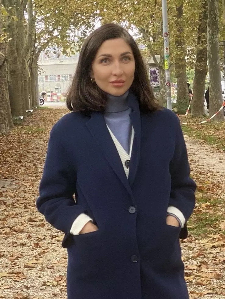 Olha, 41