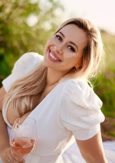 Viktoriia, 40 Partnersuche