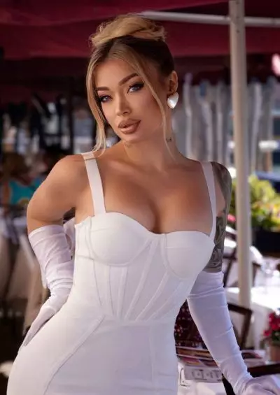 Alina, 31 ukrainische hübsche junge Frauen