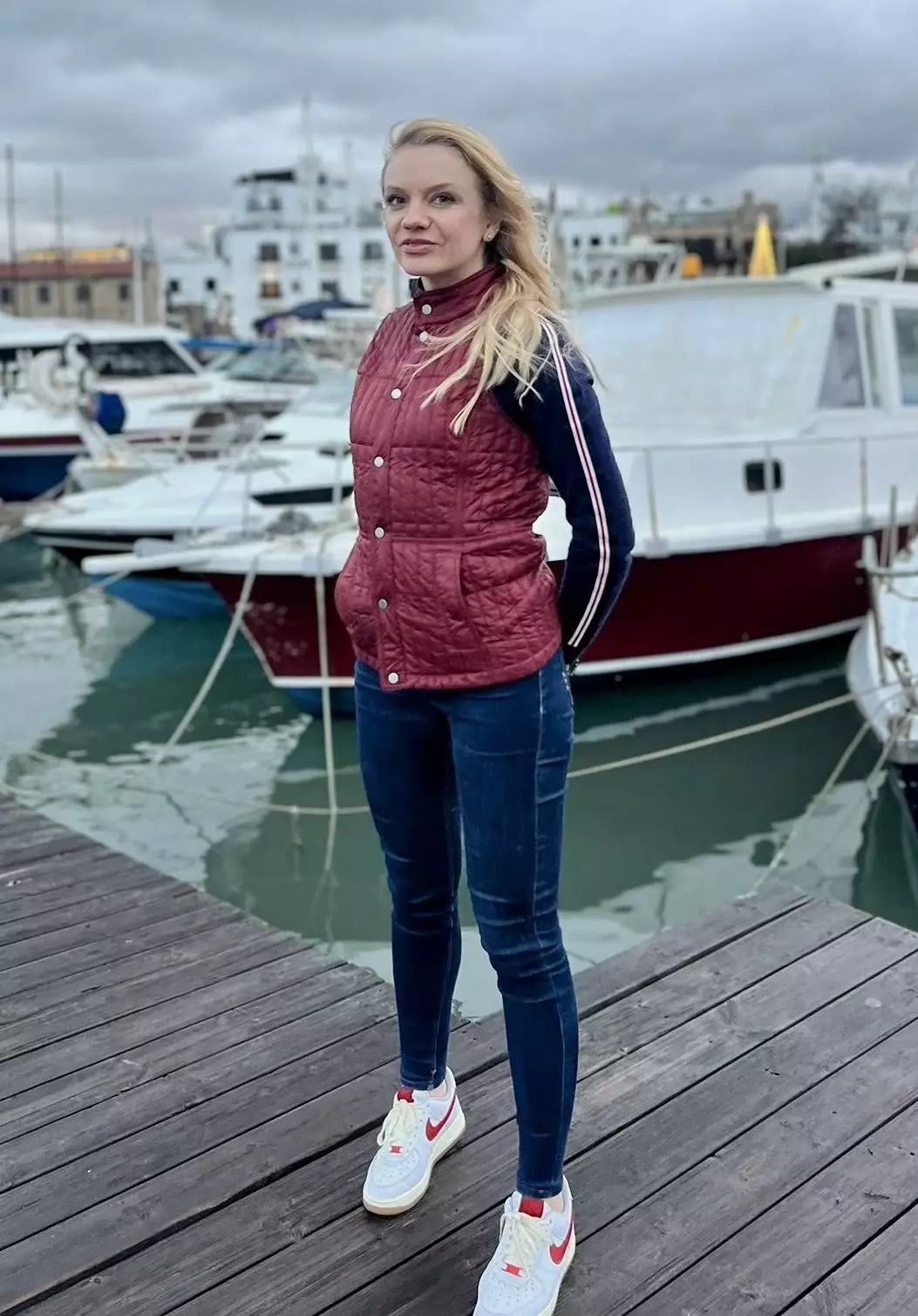 Olena, 41