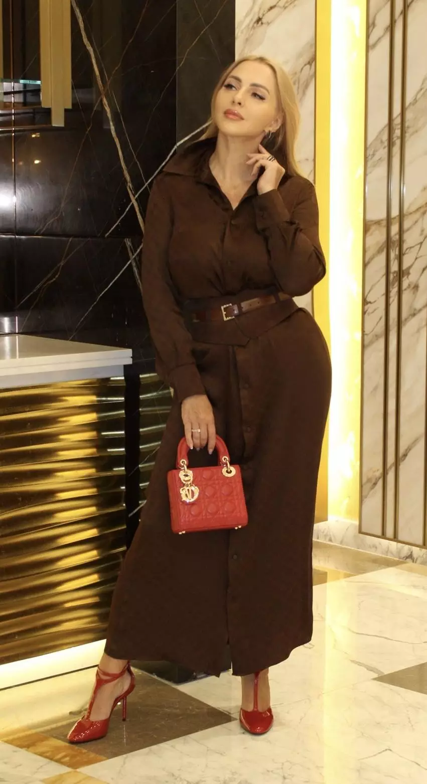 Oksana, 53