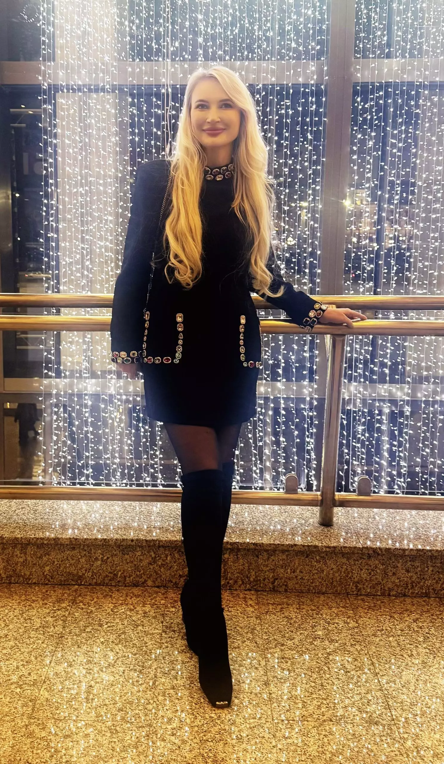Nina, 51